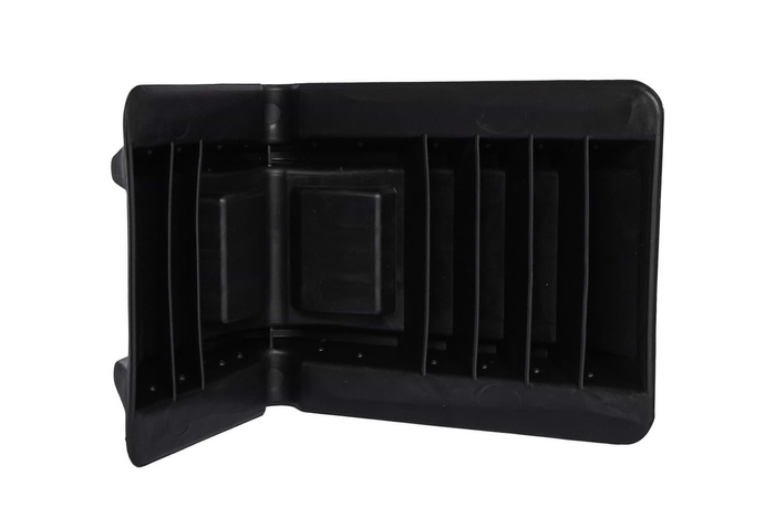 A set of 4 plastic corner protectors for ratchet straps - model E